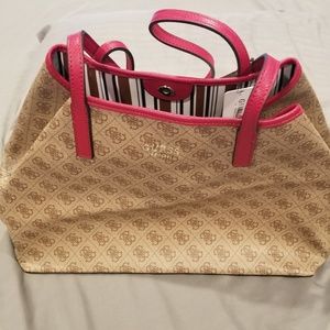 Guess Tote